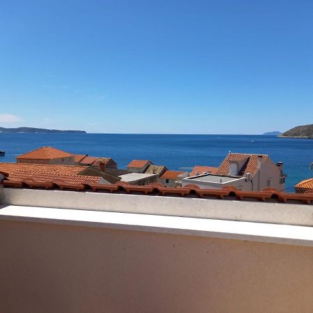 Seaview Suites Ondina Komiža Eksteriør billede