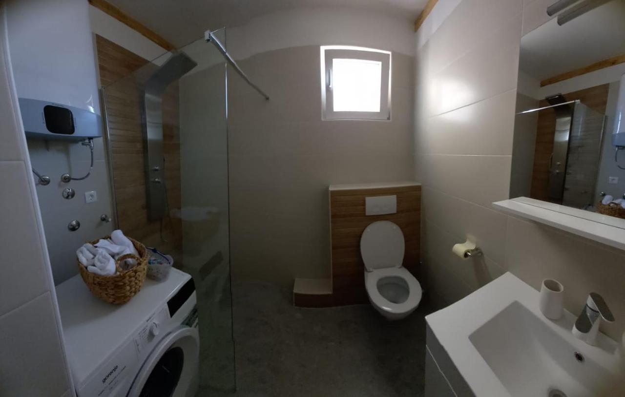 Seaview Suites Ondina Komiža Eksteriør billede
