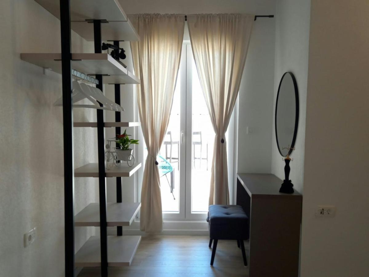 Seaview Suites Ondina Komiža Eksteriør billede